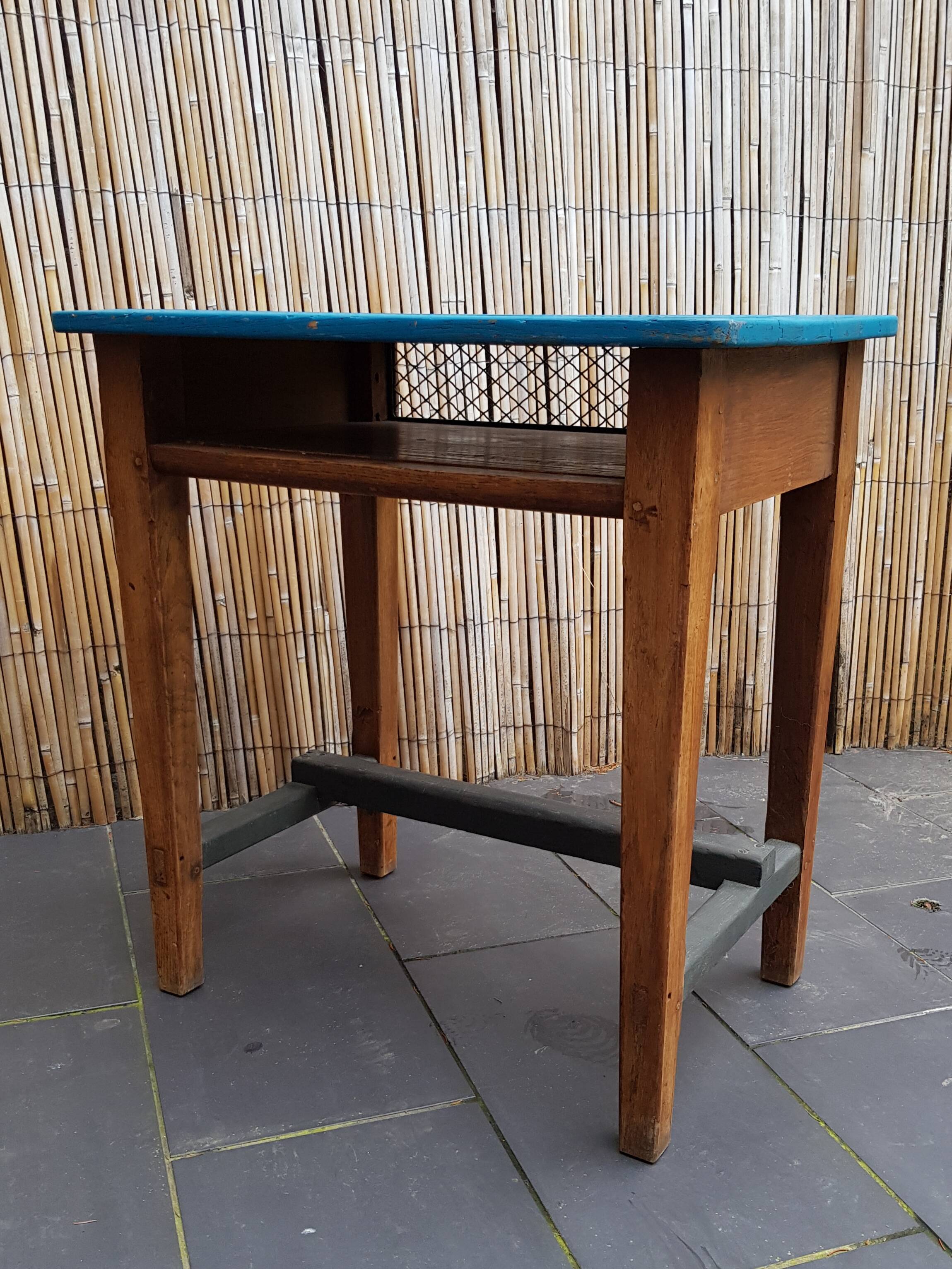 Schoolboy office 1 old person in oak