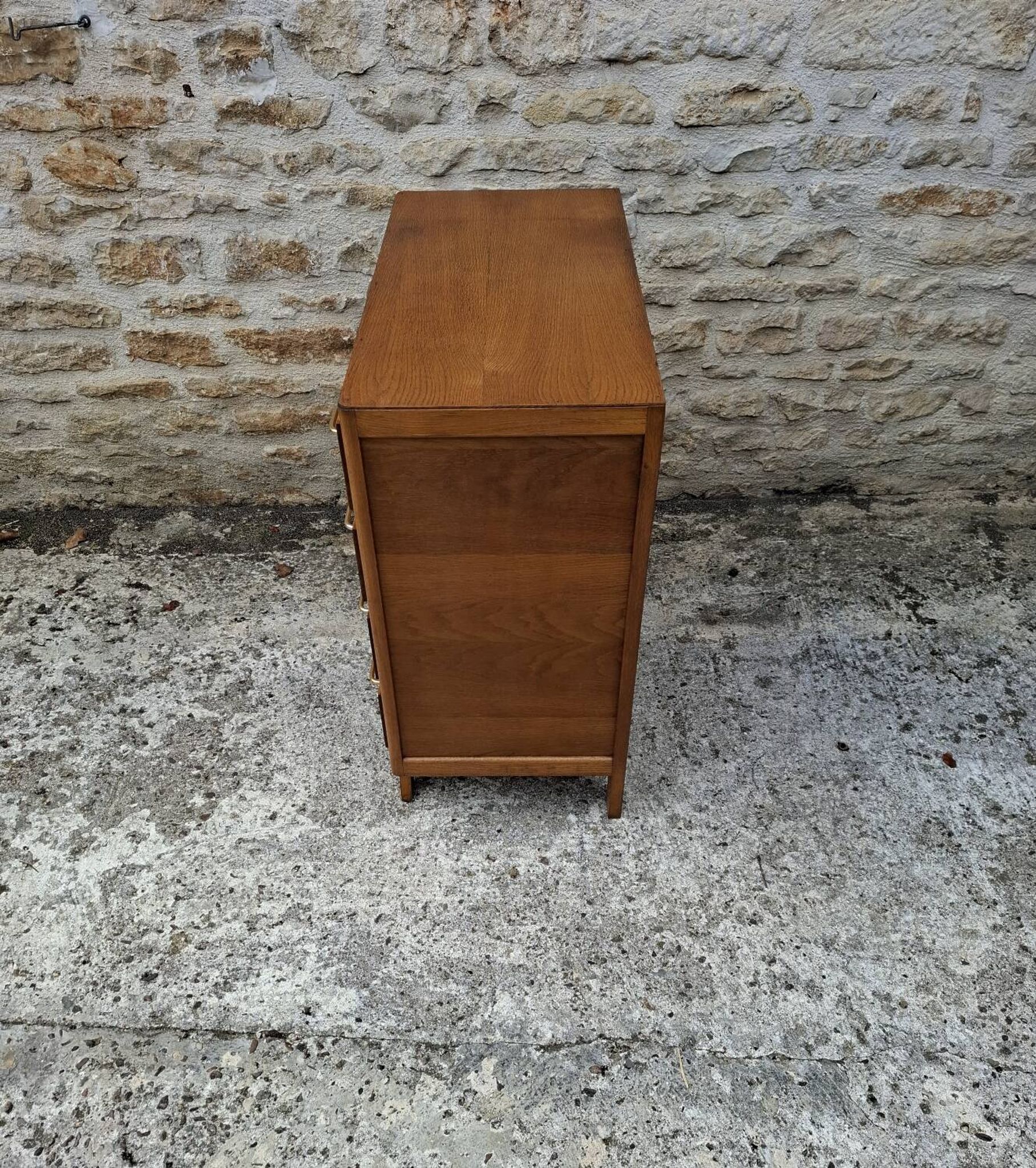 Compass leg chest of drawers
