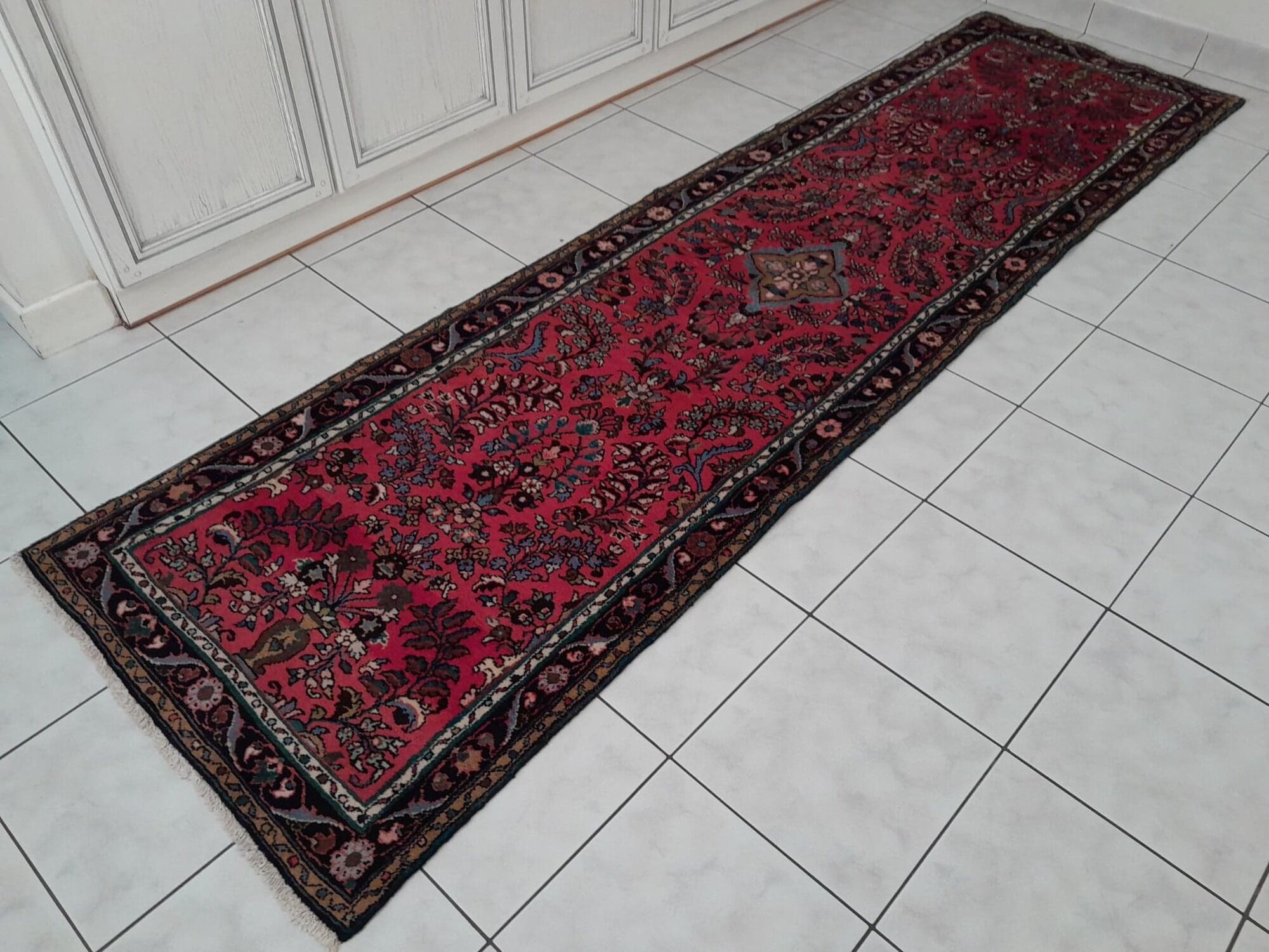 Handmade Persian Sarough hallway rug 320x84cm