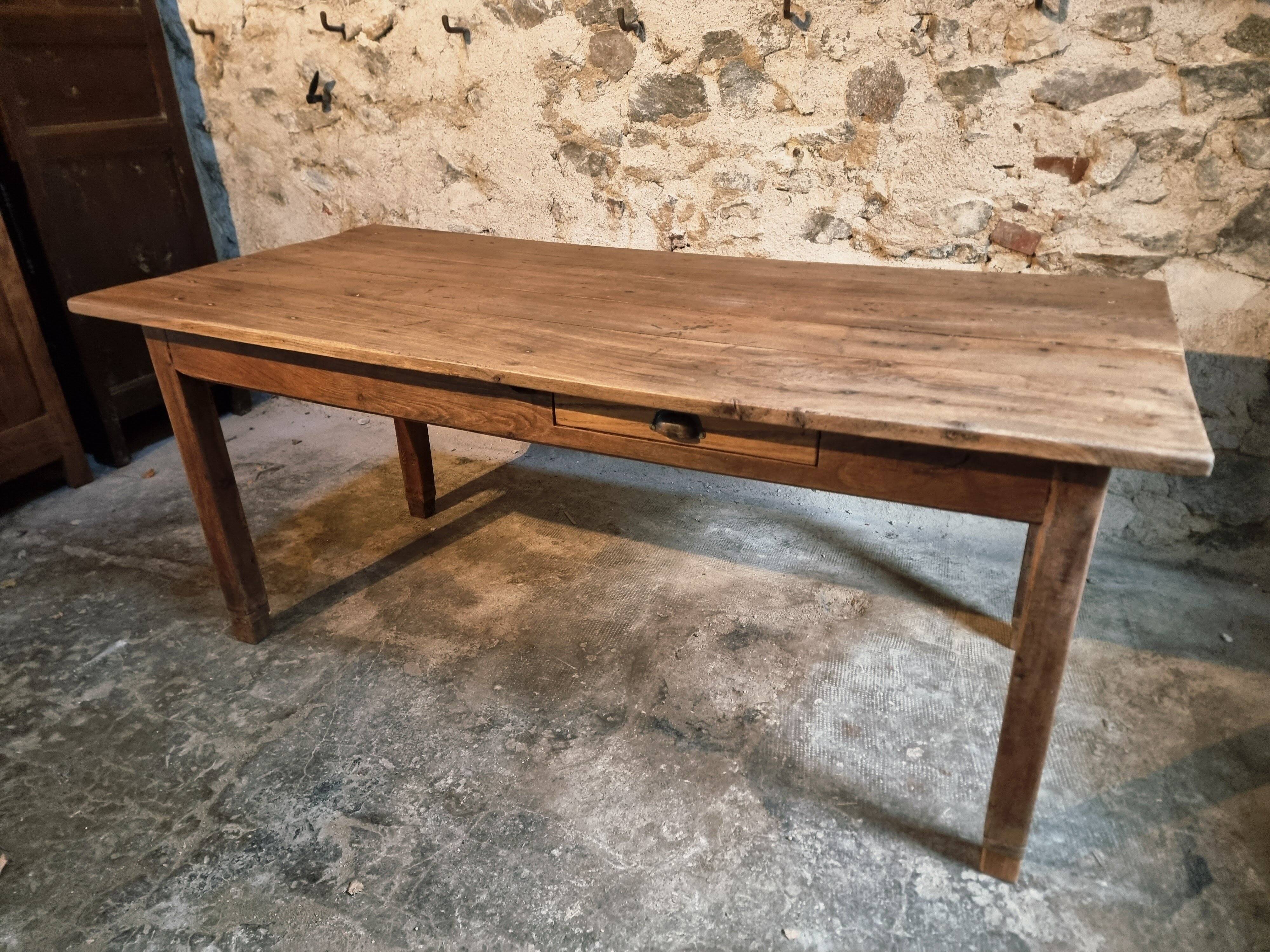 Table de ferme française ancienne en chêne avec deux tiroirs — XIXe siècle