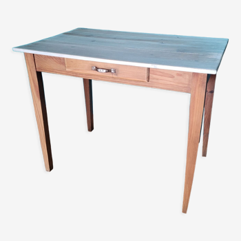 Table d'appoint / bureau