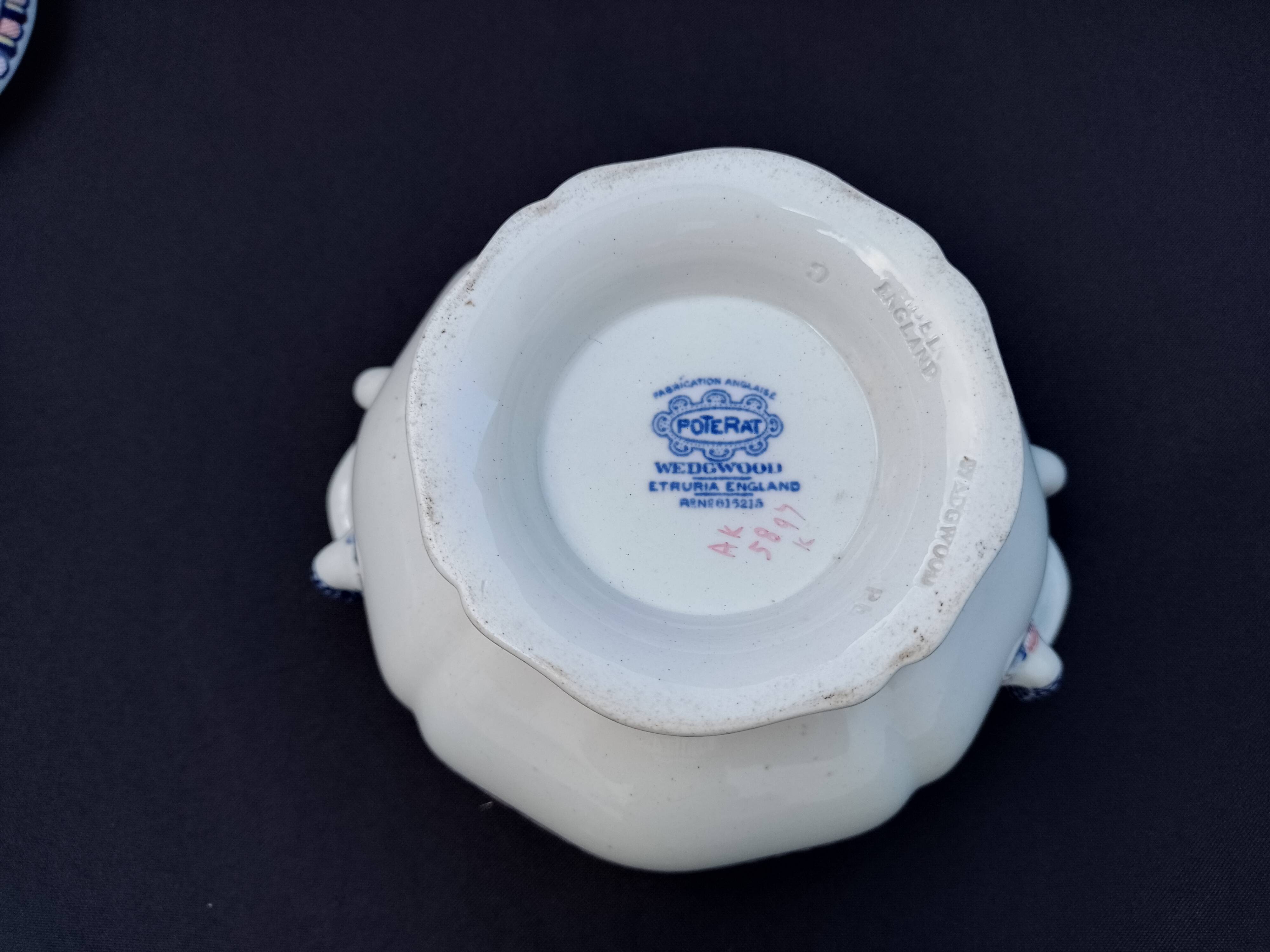 Antique Wedgwood Etruria Poterat 4 Piece