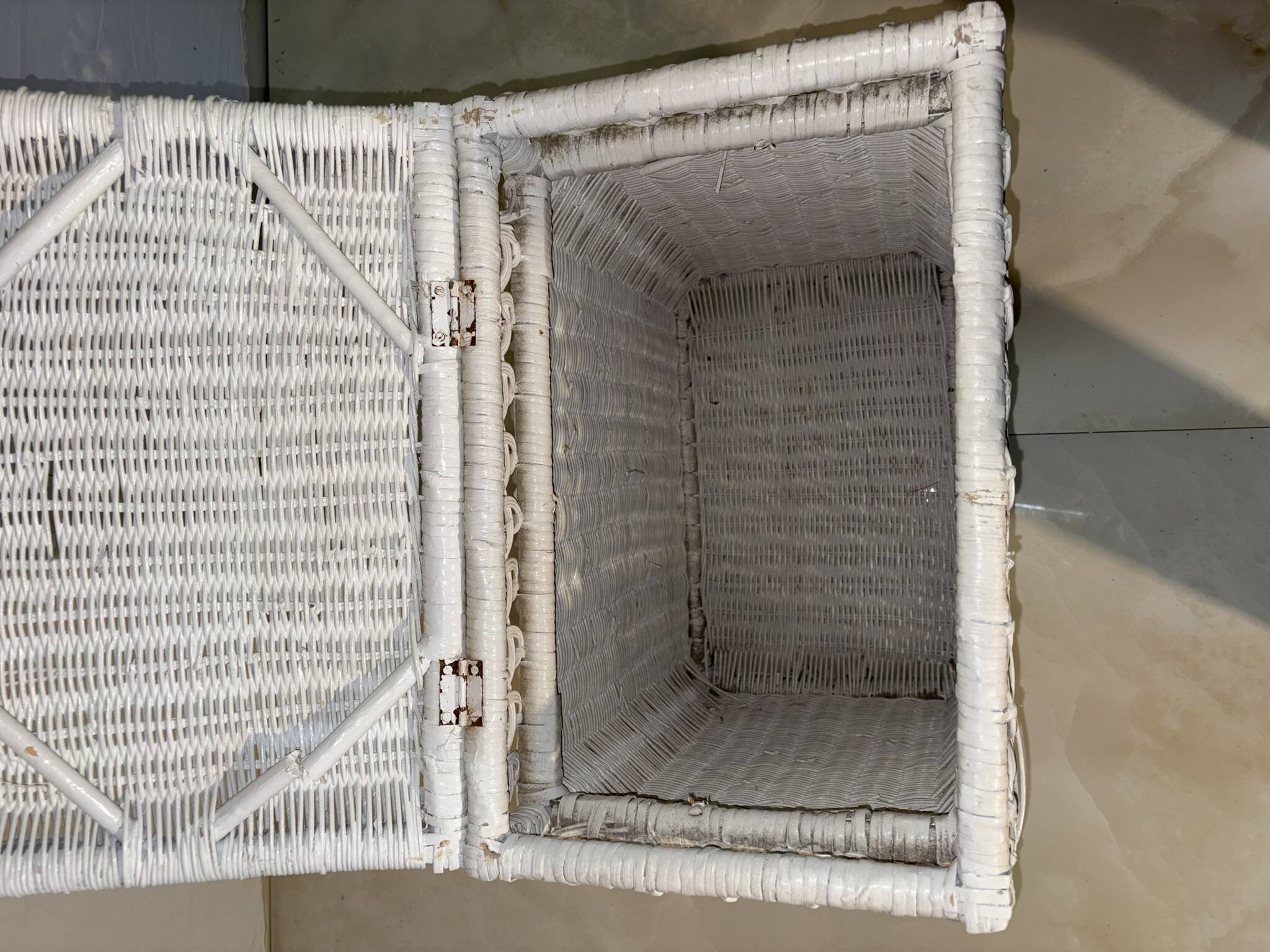 Vintage white rattan laundry basket with lid