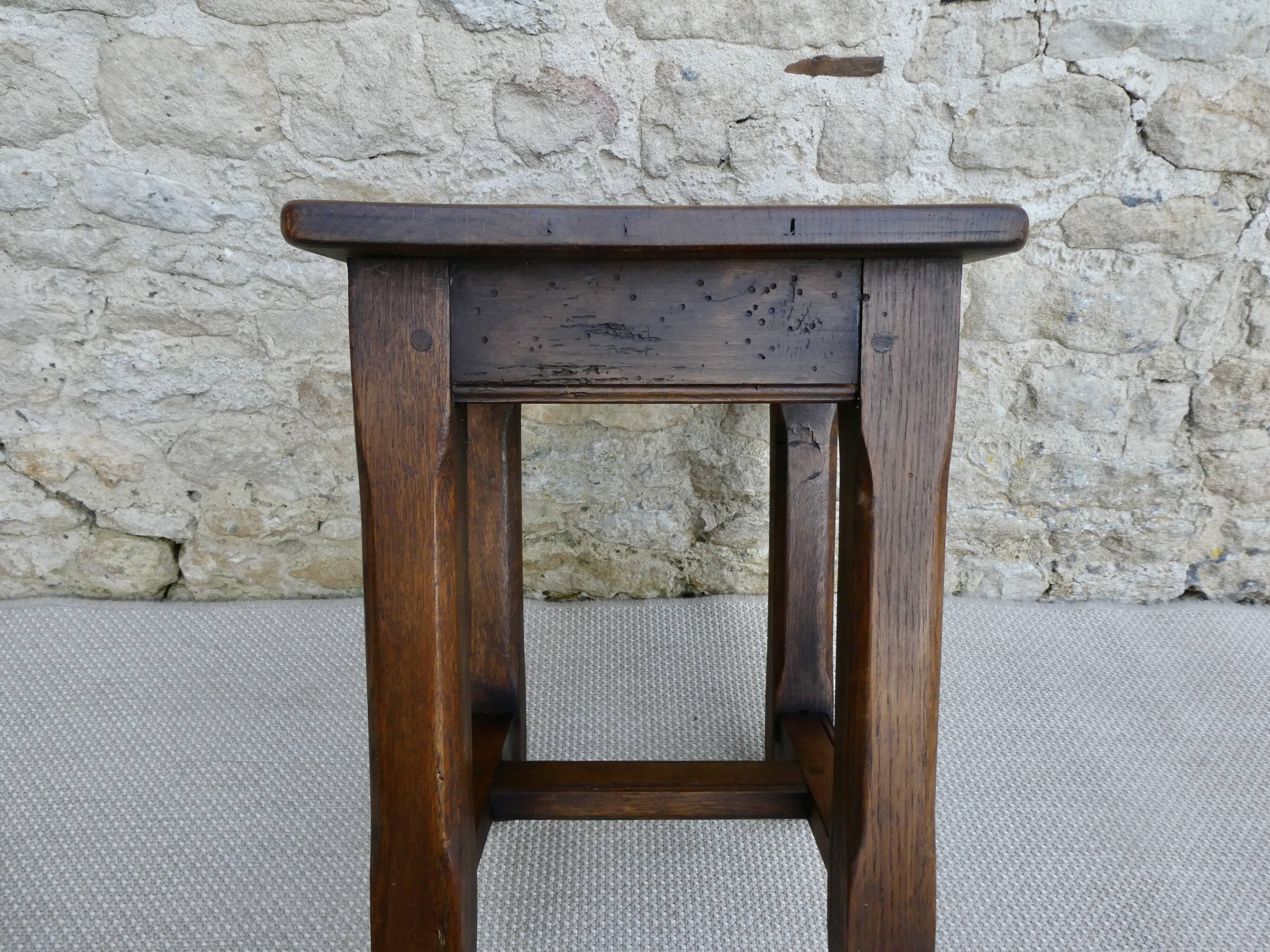 Tabouret en bois massif, bistrot, années 60