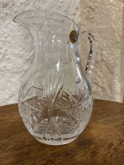 Carafe en cristal taillé à la main