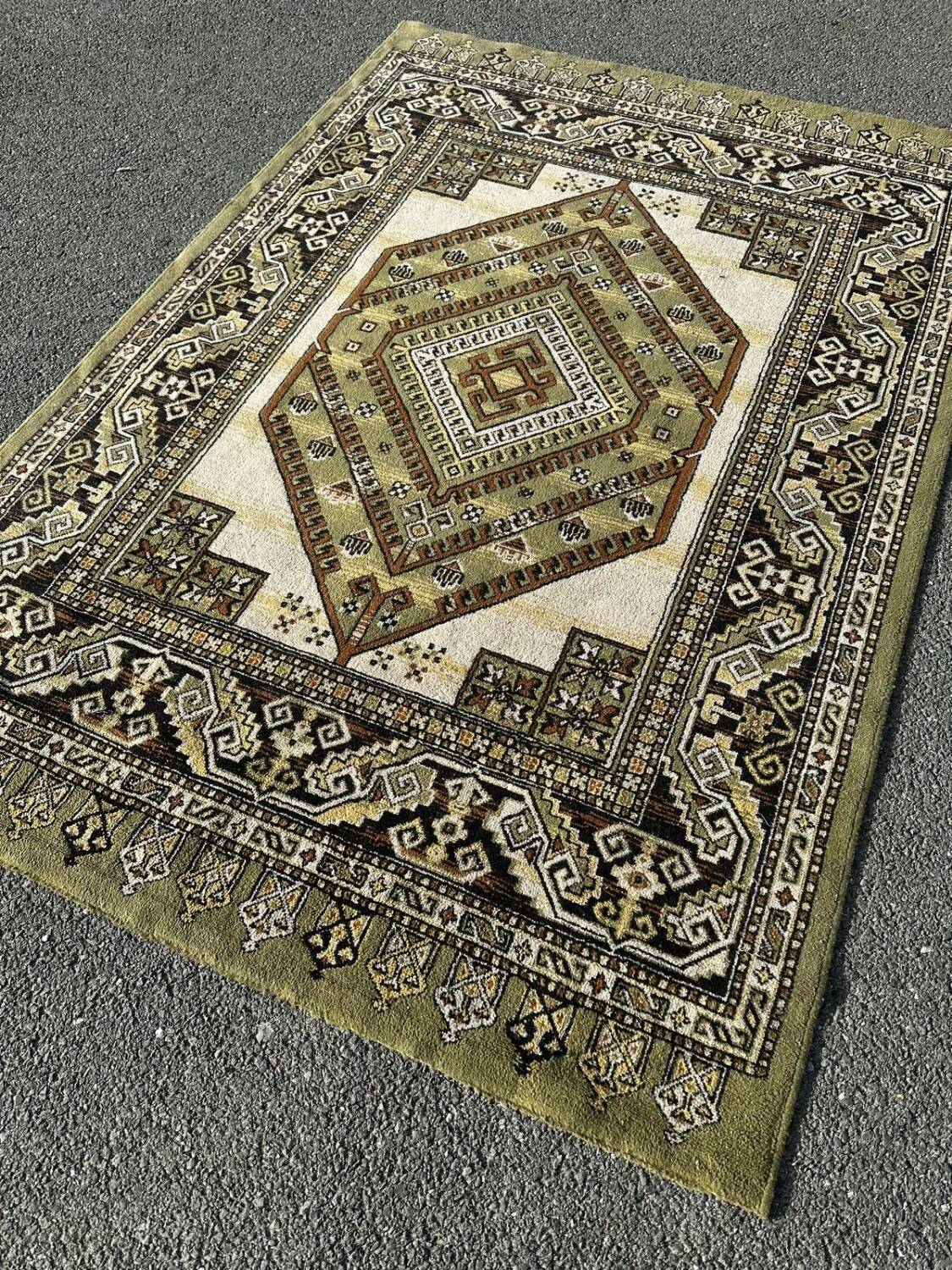 Oriental rug