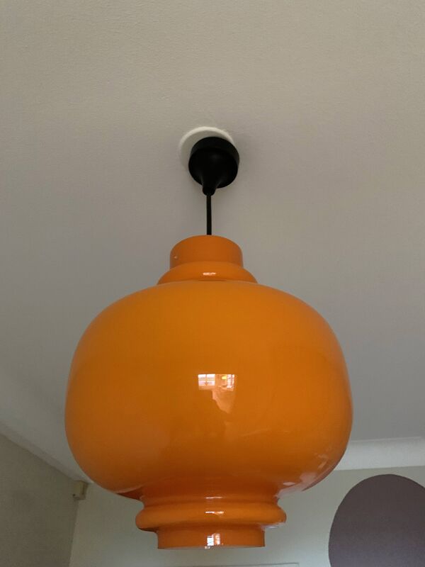 Suspension Oplight 75 en opaline orange par Hans-Agne Jakobsson, années 1960
