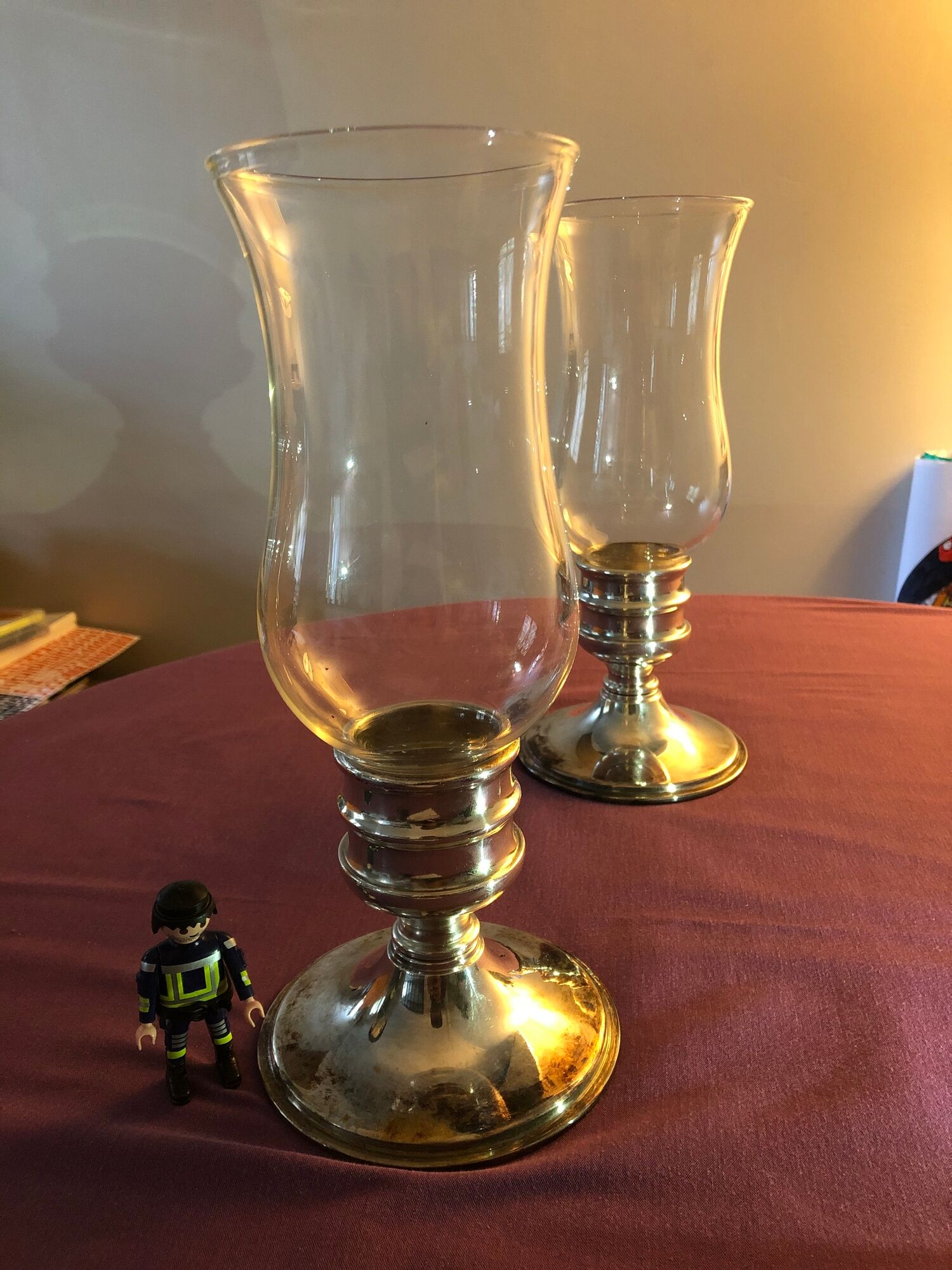 Pair of glass photophore and silver metal foot