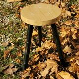 Tripod stool