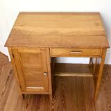 Vintage children's desk of the 40s/50s in oak
