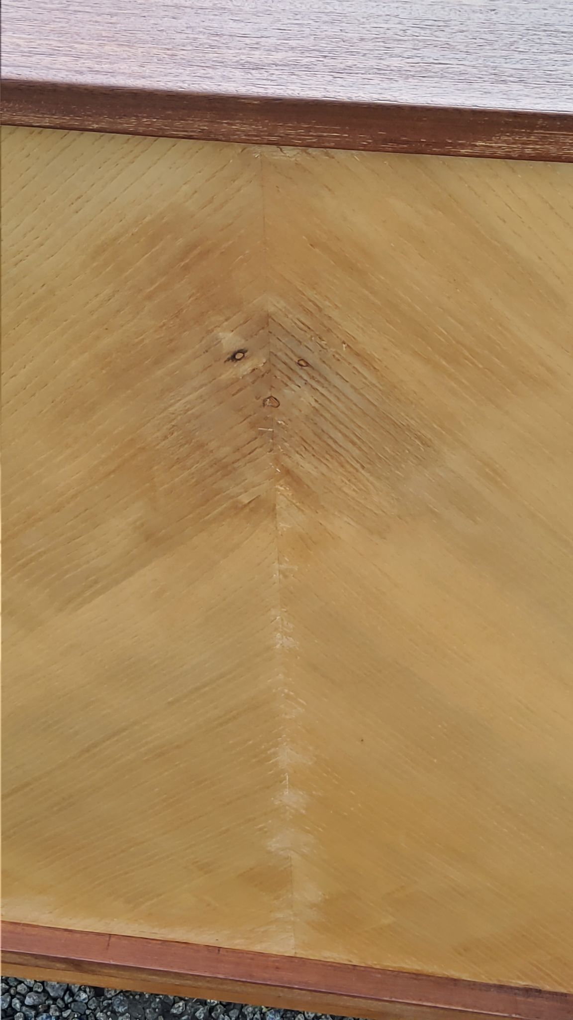 Enfilade of the 50s in oak and mahogany feet compass
