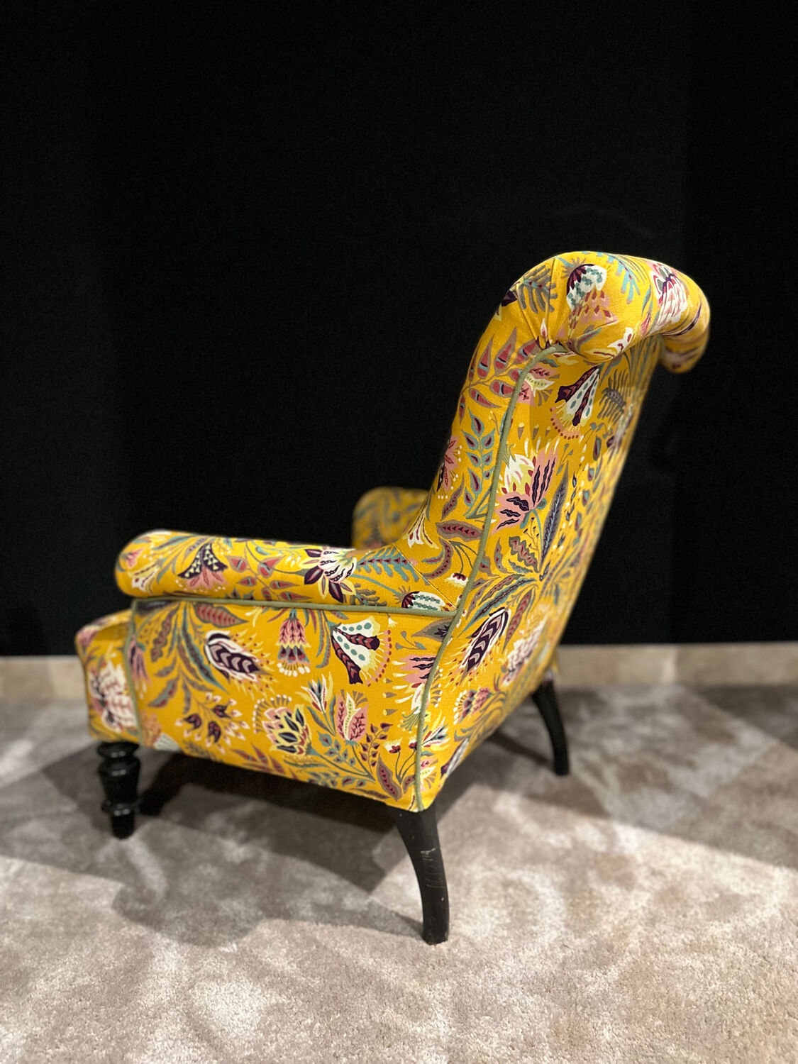 An armchair for a child