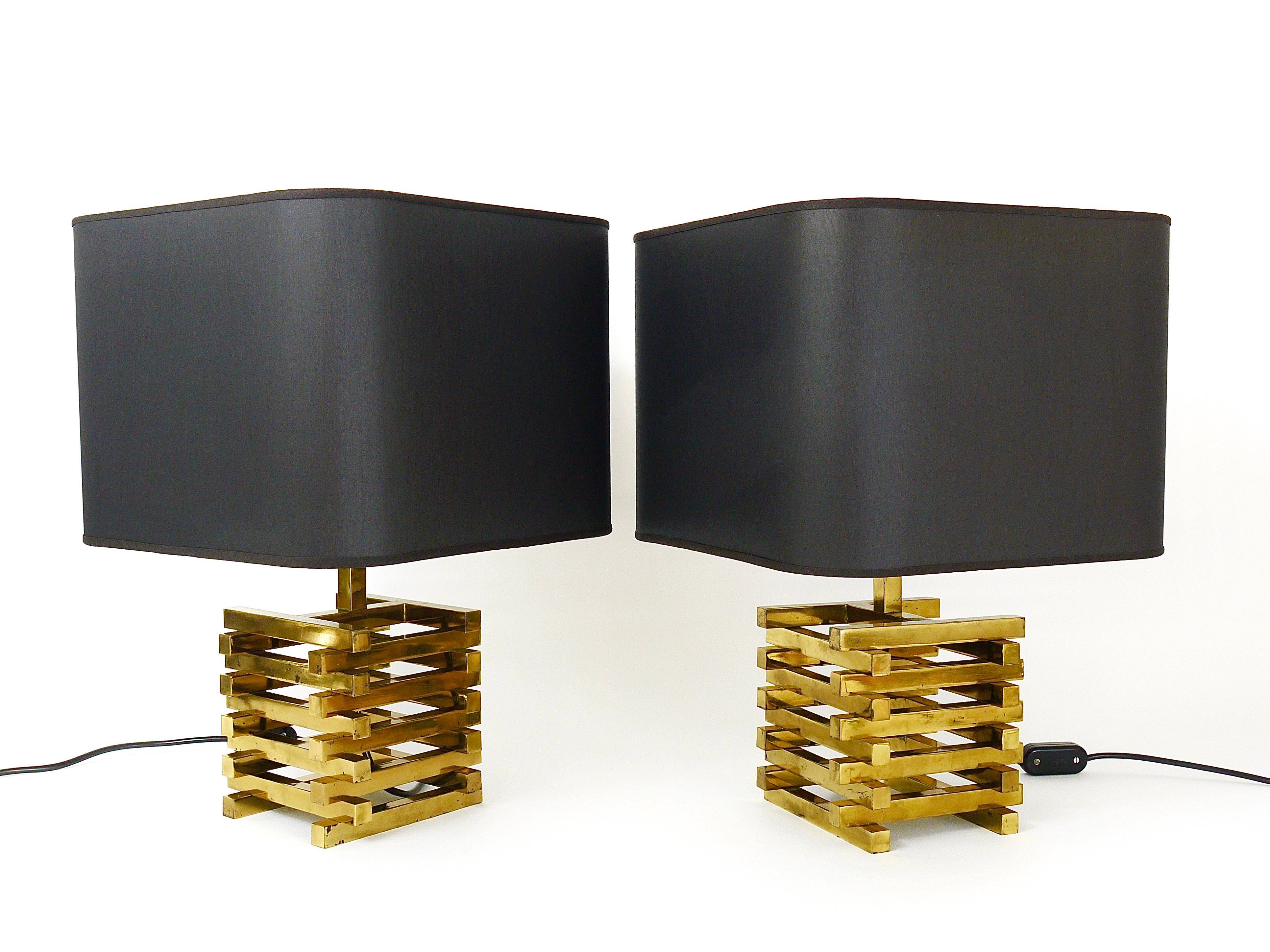 Paire de lampes de table Romeo Rega en laiton du milieu du siècle, Italie, années 1970