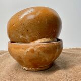 2 xl stoneware bowls