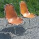 Paire de chaises design de Charlotte Perriand pour les Arcs
