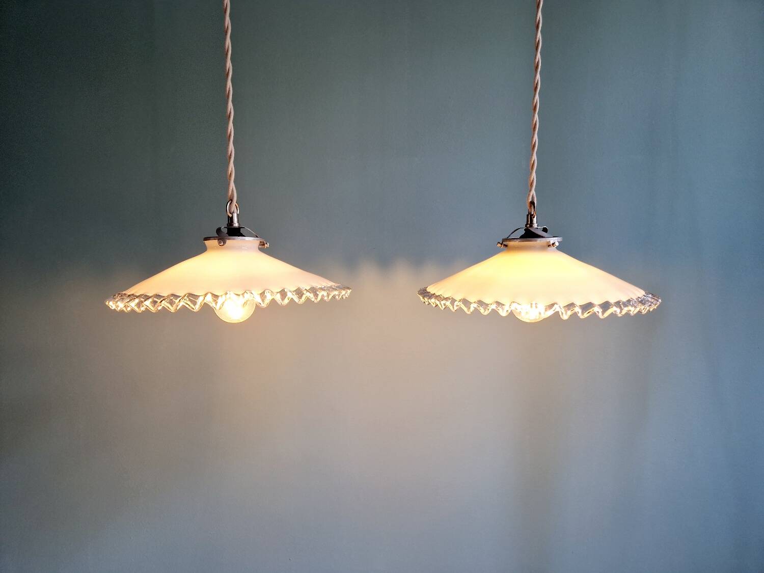 Pair of Art Deco pendant lights in scalloped white opaline, 1920-30