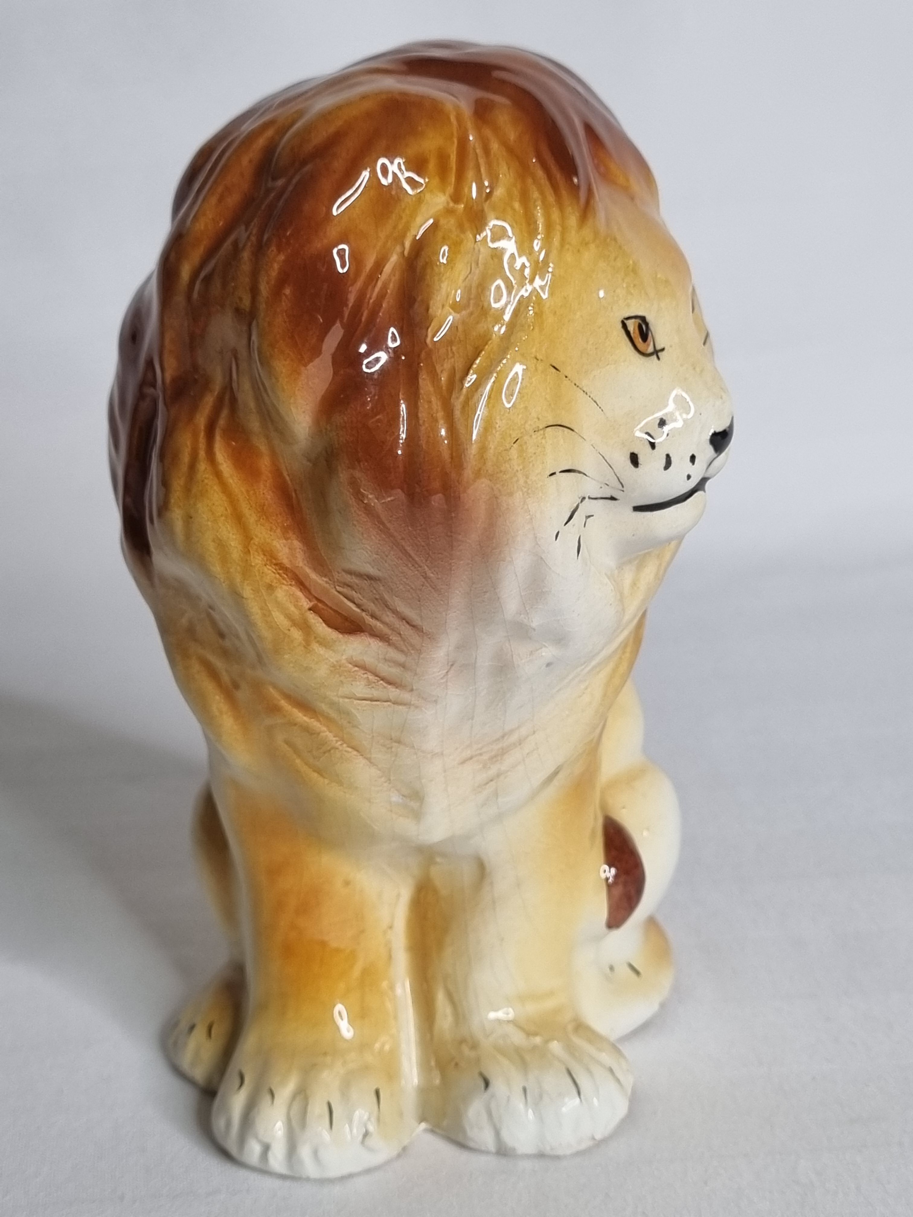 Lion in glazed ceramic, 70s