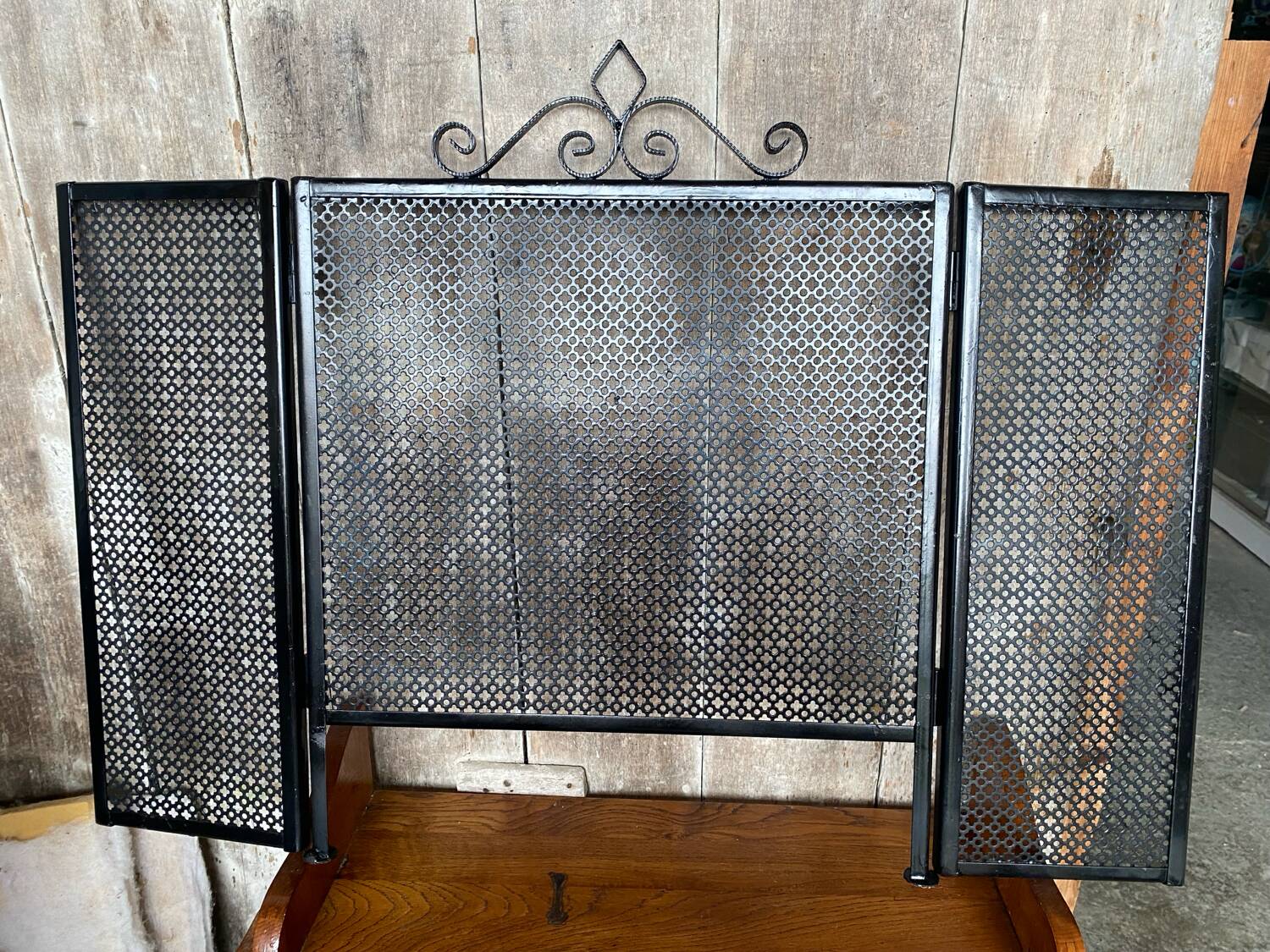 Fireplace screen black metal perforated sheet 3 vintage leaves