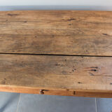 Farm table