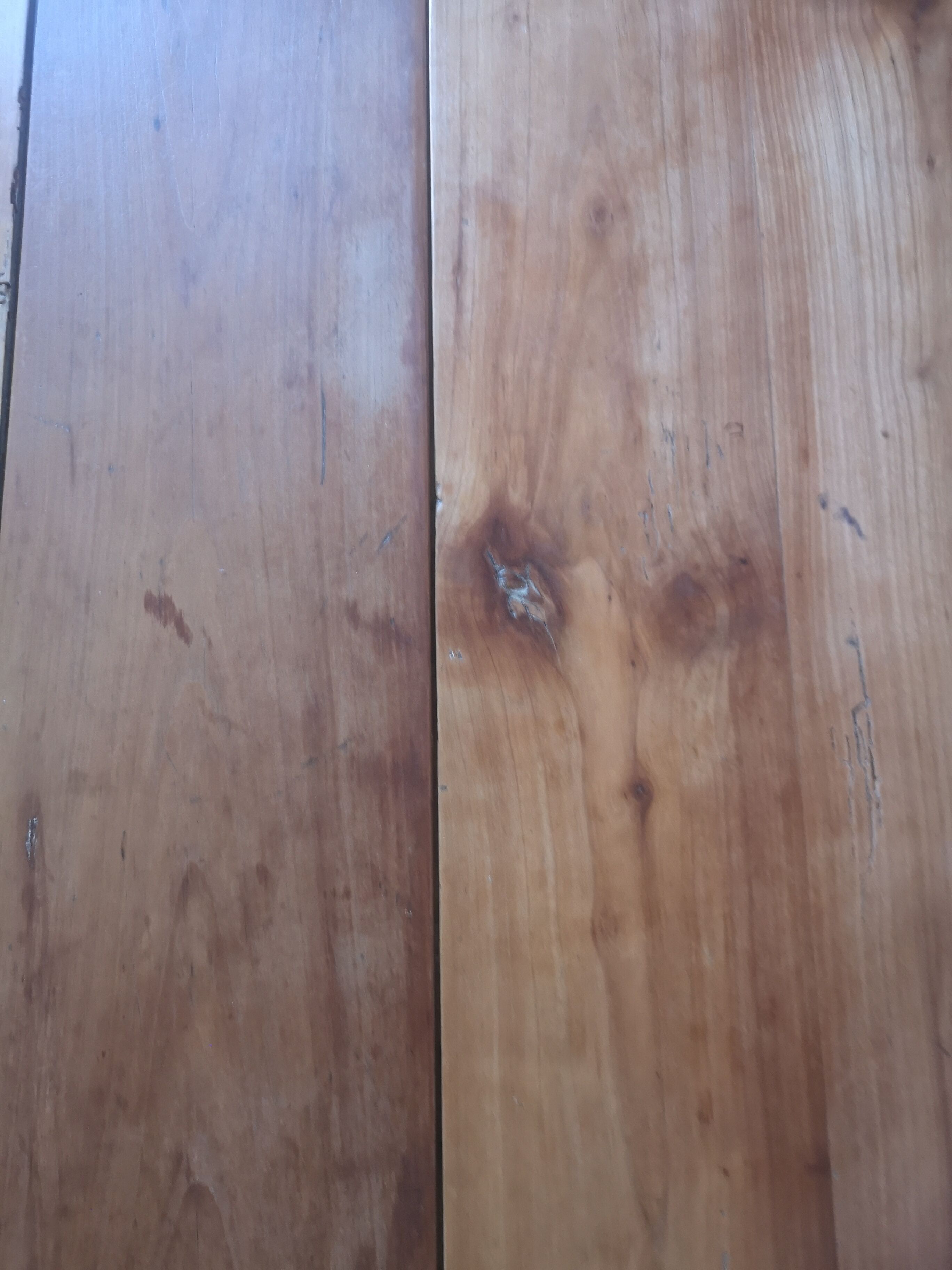 Table de ferme ronde D 130 cm