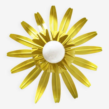 Applique fleur en métal jaune vintage