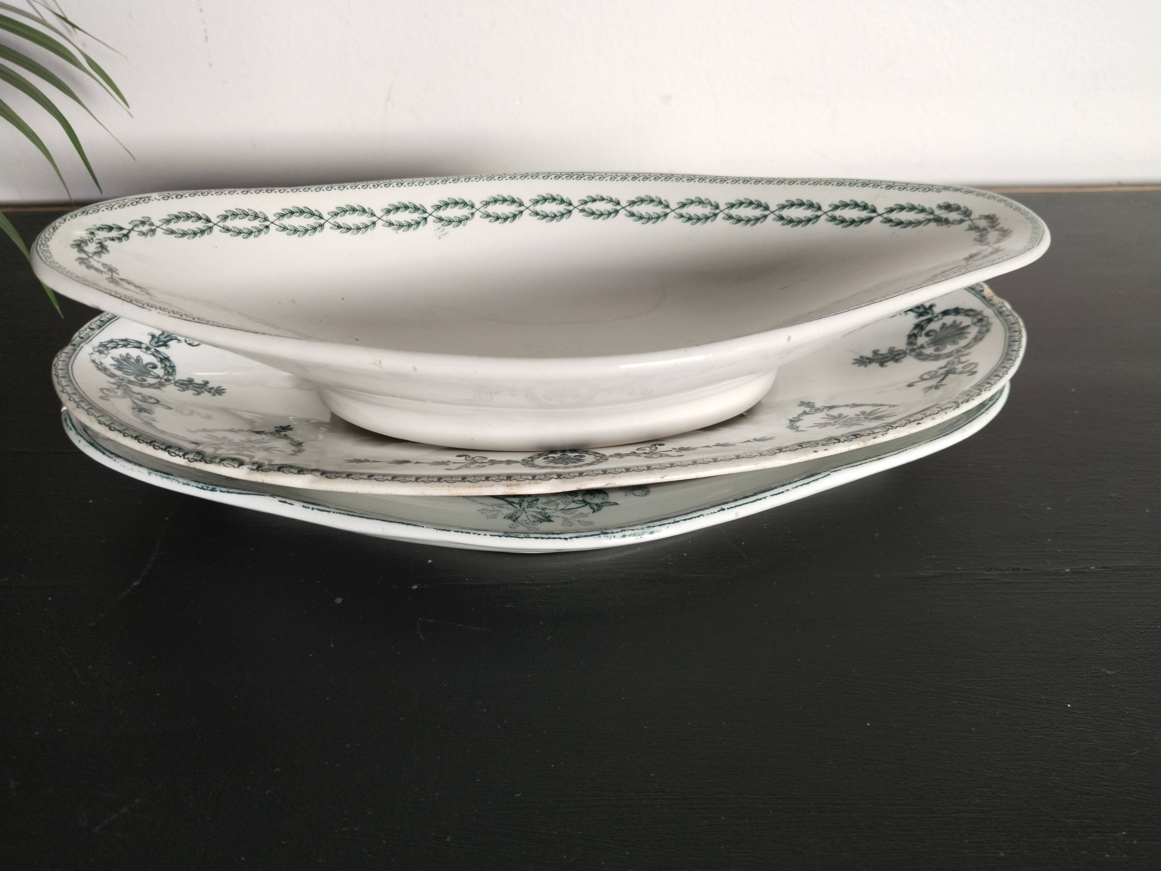 Set of 3 earthenware ravines from Sarreguemines, Malmaison, Nobilis
