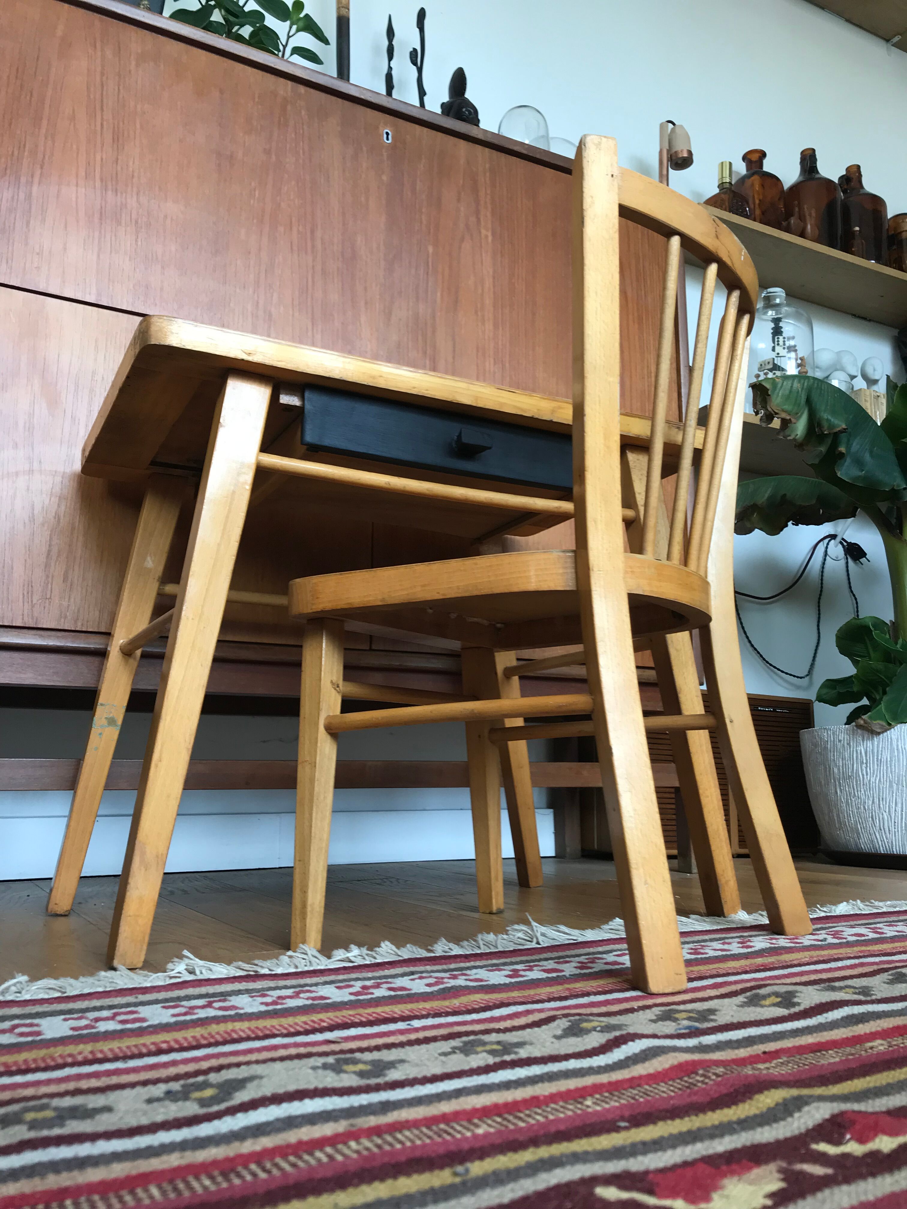 Baumann children's desk and chair set