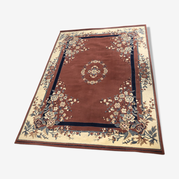 Ornate pattern rug 230 x174cm