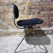 Chaise modèle Beaubourg de Michel Cadestin, 1970