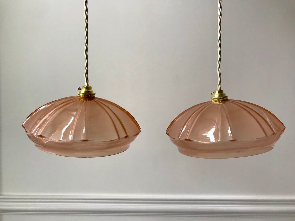 Pair of pink glass suspensions art deco 30s