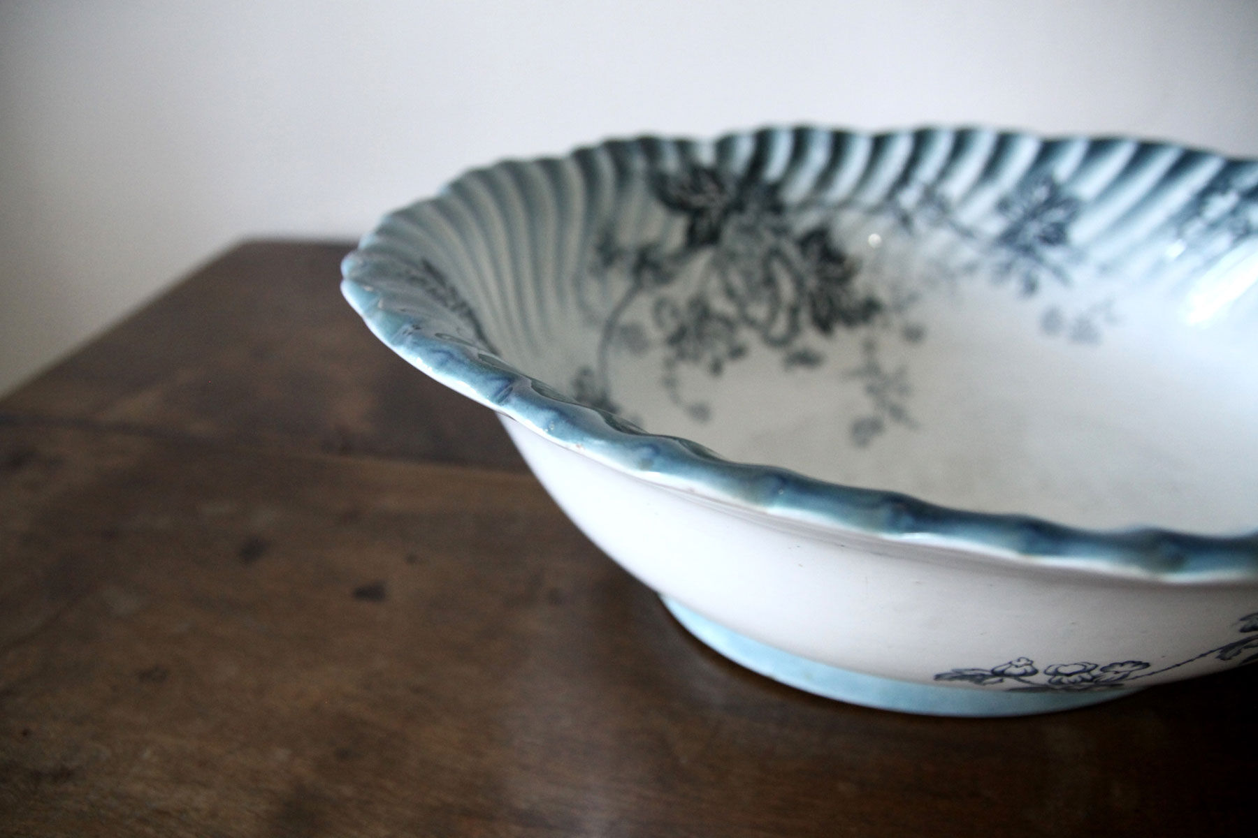 Henry Alcock & Co. dish