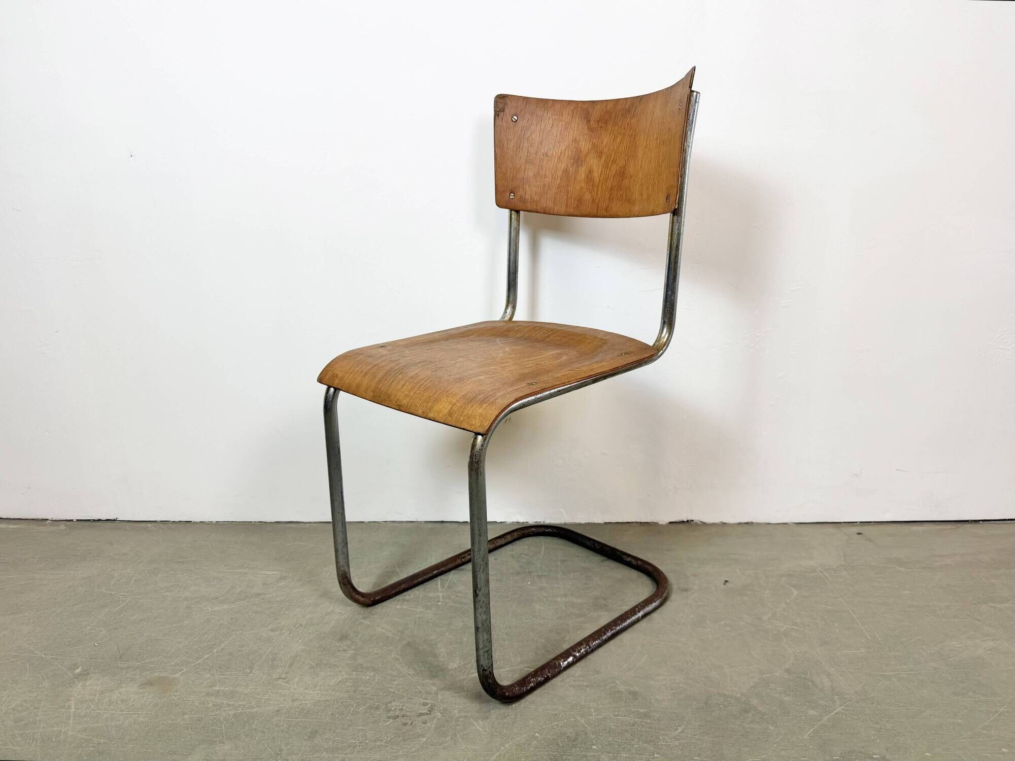 Chaise d'atelier vintage, années 1960