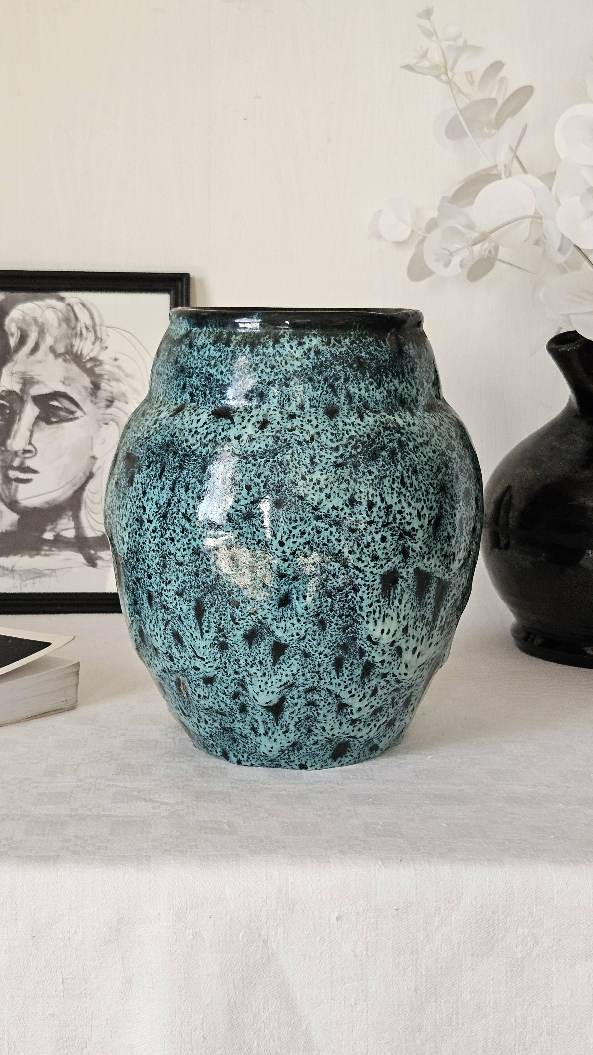 Studio ceramic vase 1960-1970