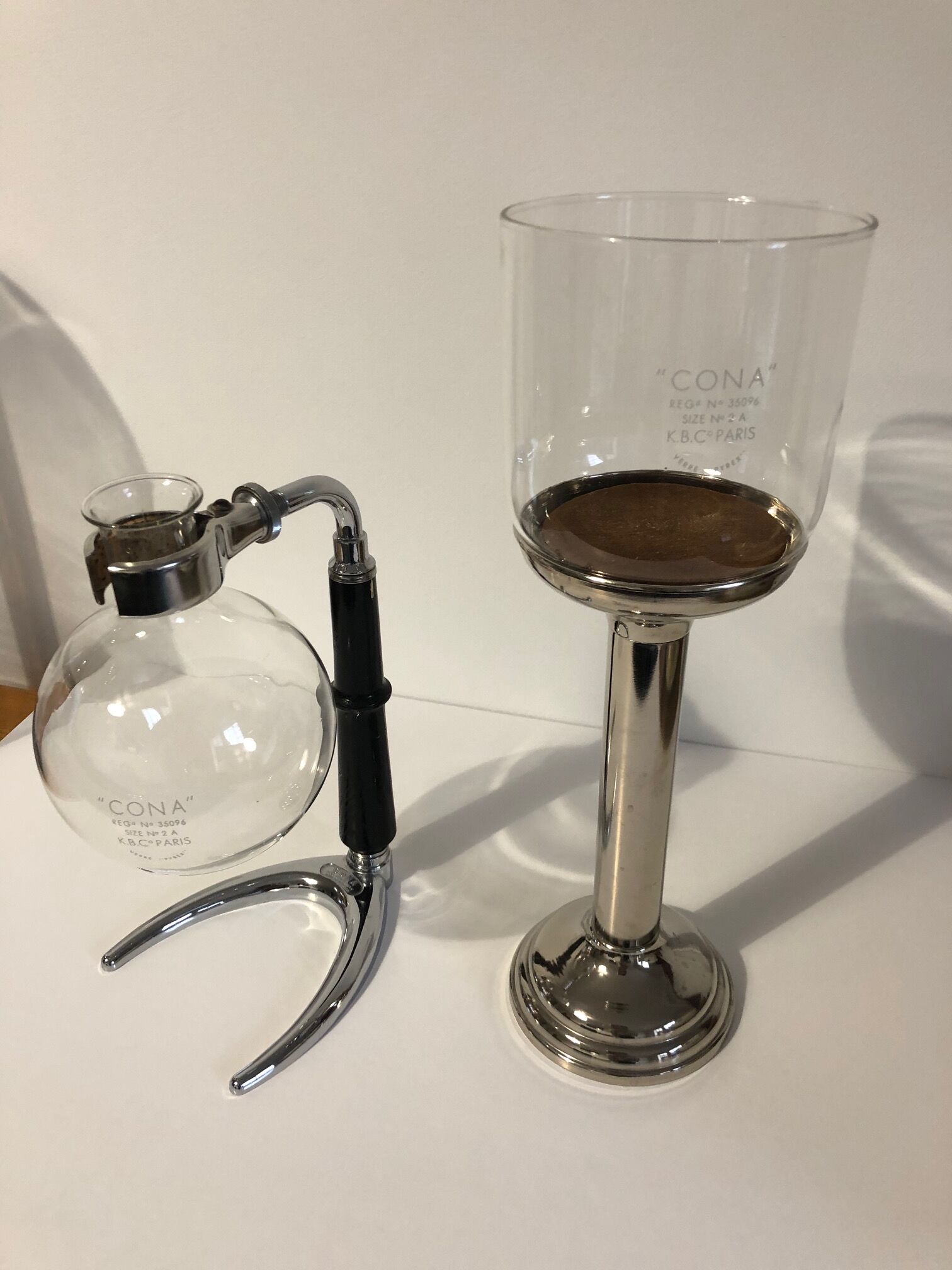 Cona coffee maker with vintage depression