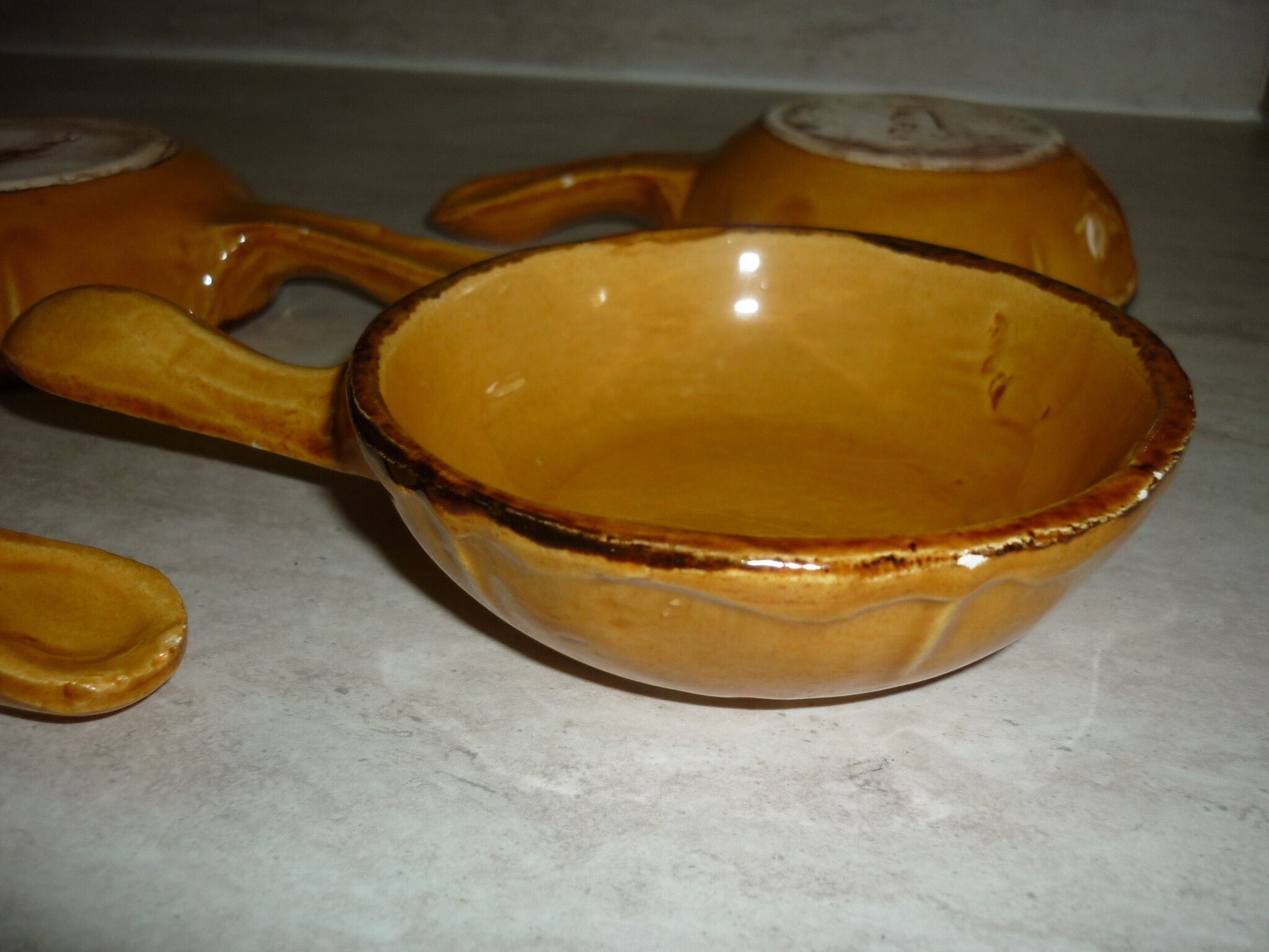 Lot de 4 poêlons valflam vintage en terre cuite