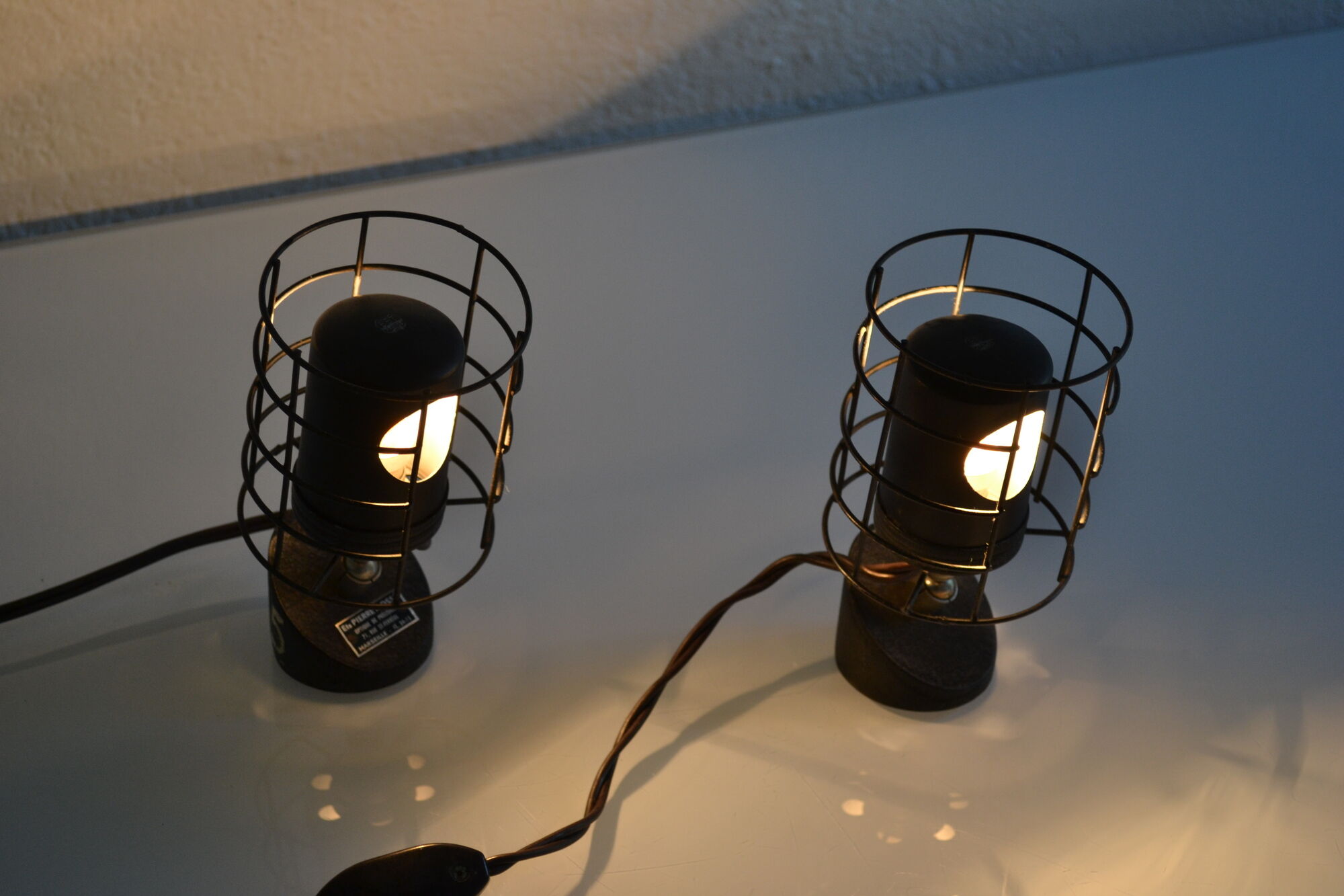 Paire de lampes vintage 50's de laboratoire bbt krauss