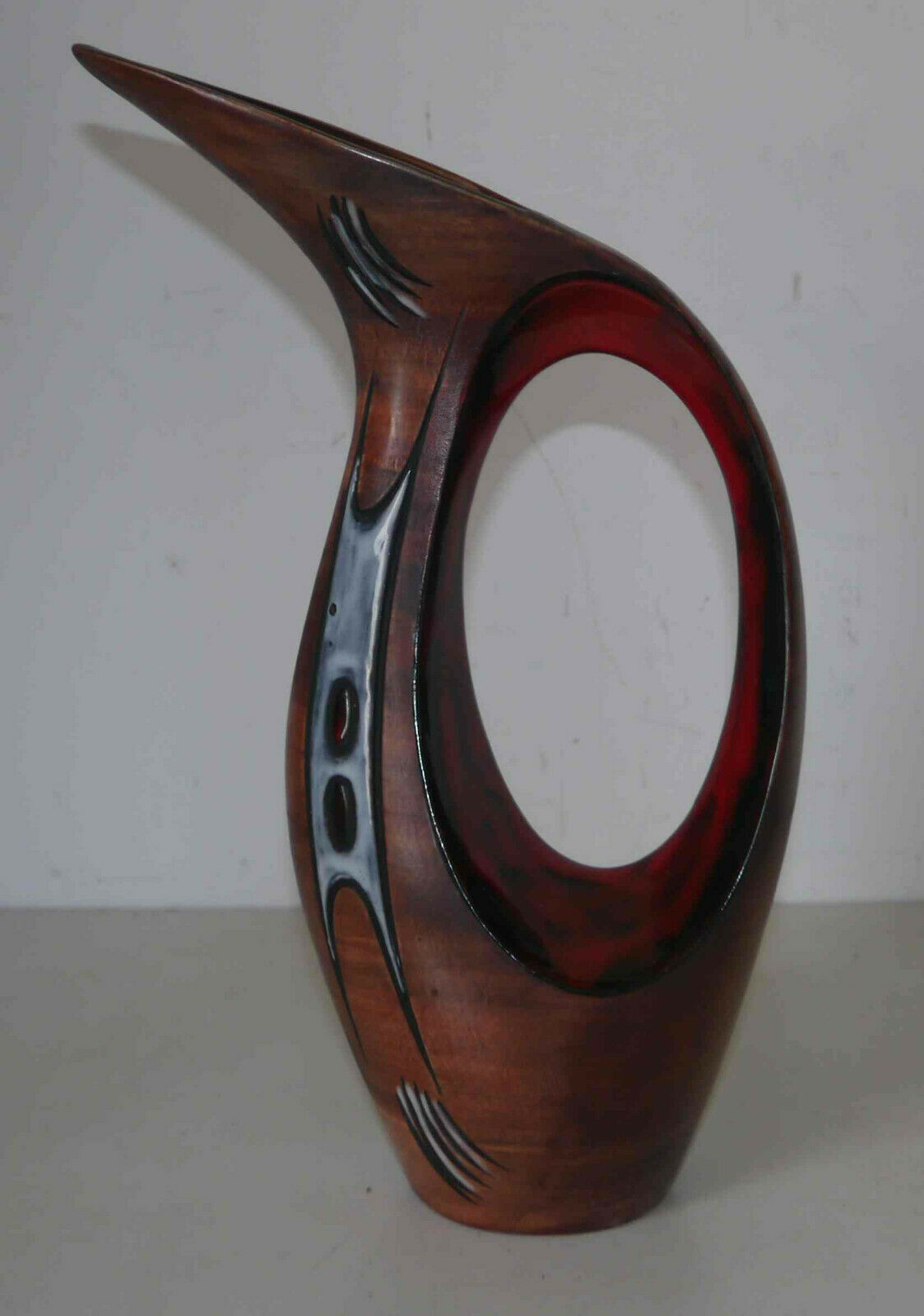 Pitcher carafe broc zoomorphic enamelled ceramic