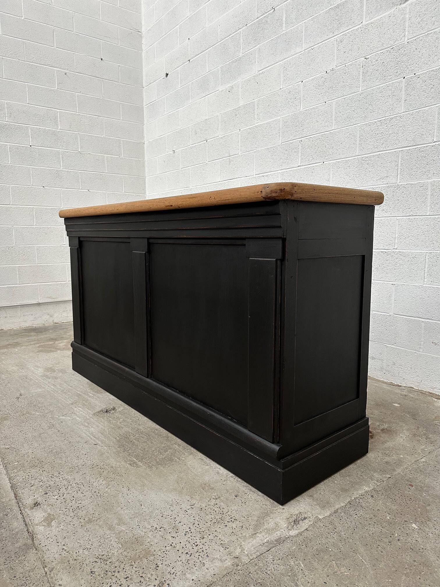 Art Deco oak bar