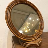 Round rattan mirror to lay
