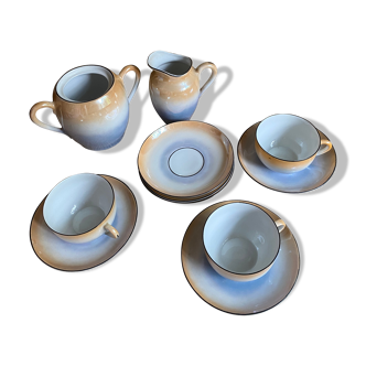 Lot de 3 tasses et sous tasses un sucrier et un pot à lait en porcelaine fine de Limoges