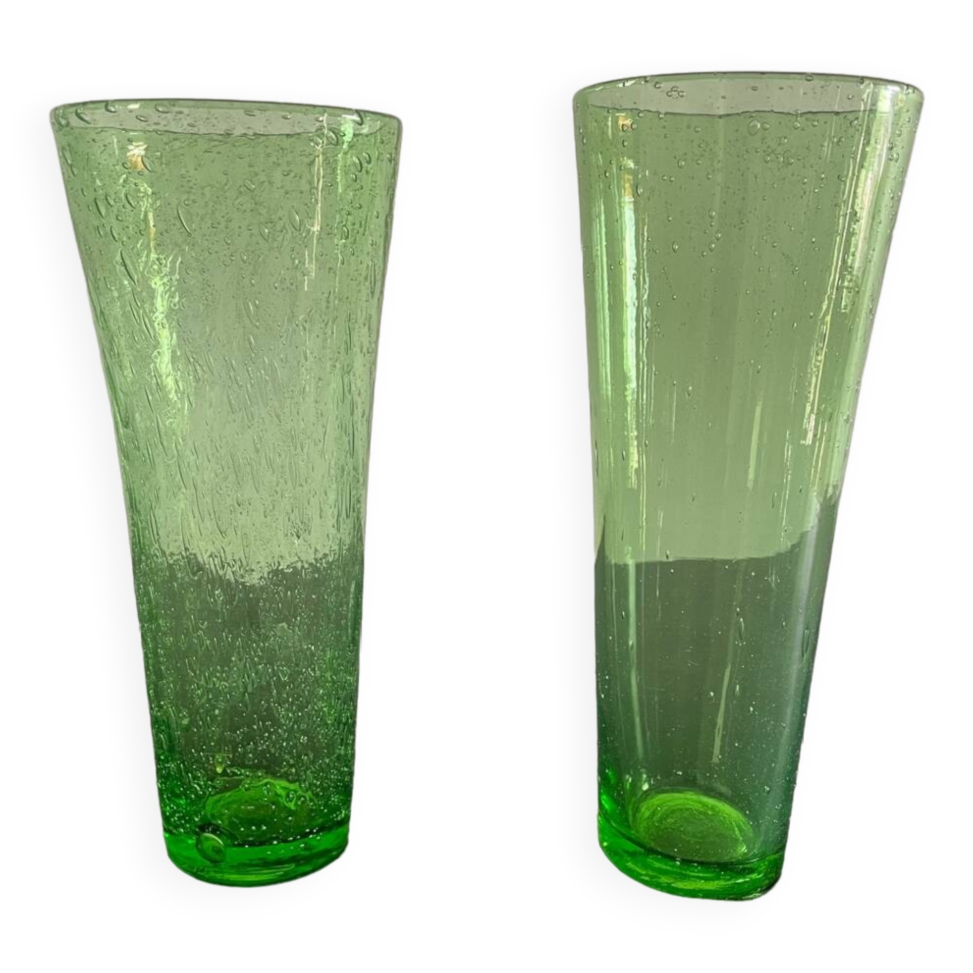 2 mini biot vases