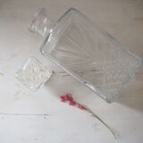 Very nice whiskey decanter