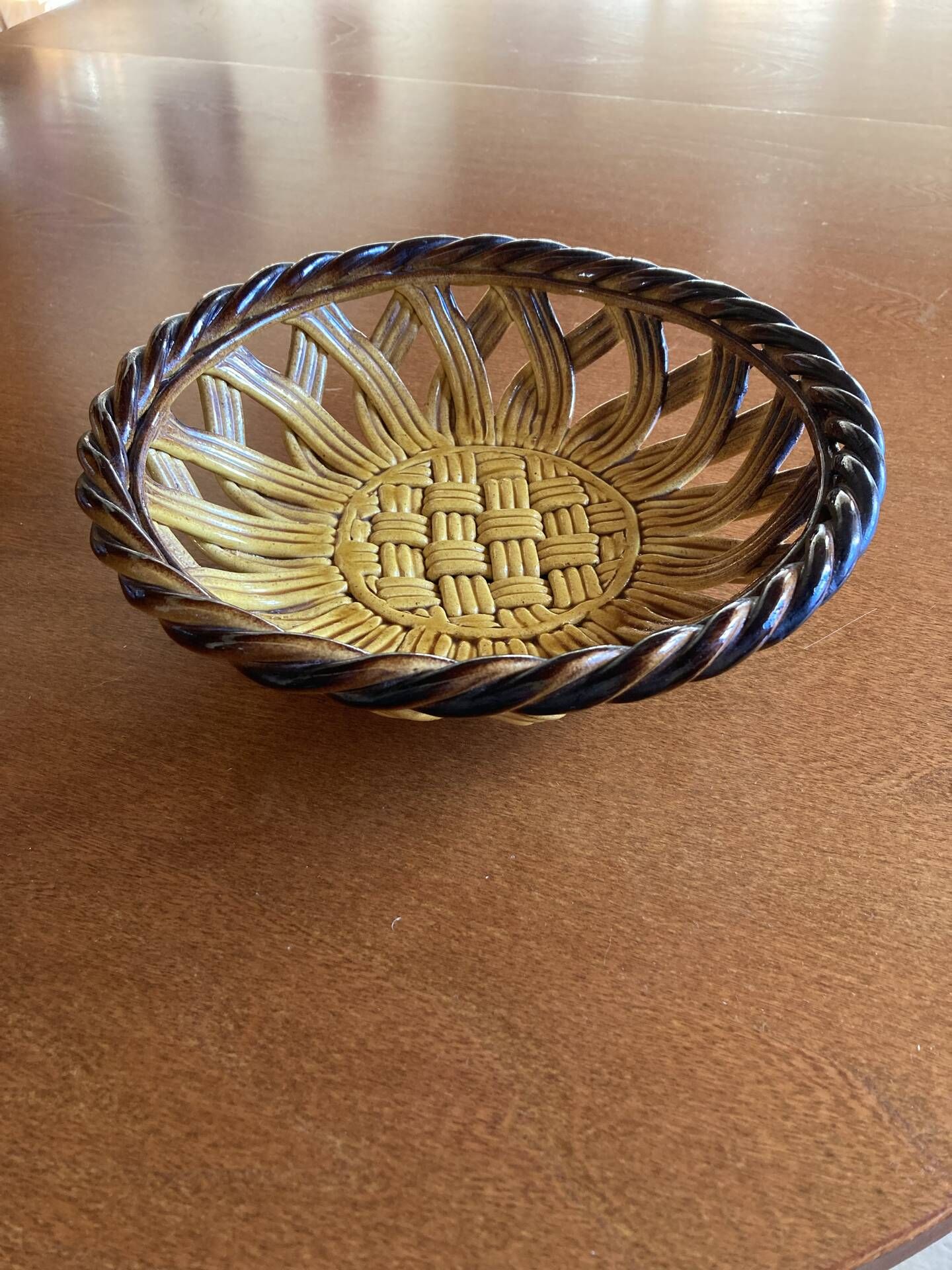 Woven earthenware fruit bowl in the spirit of Vallauris.