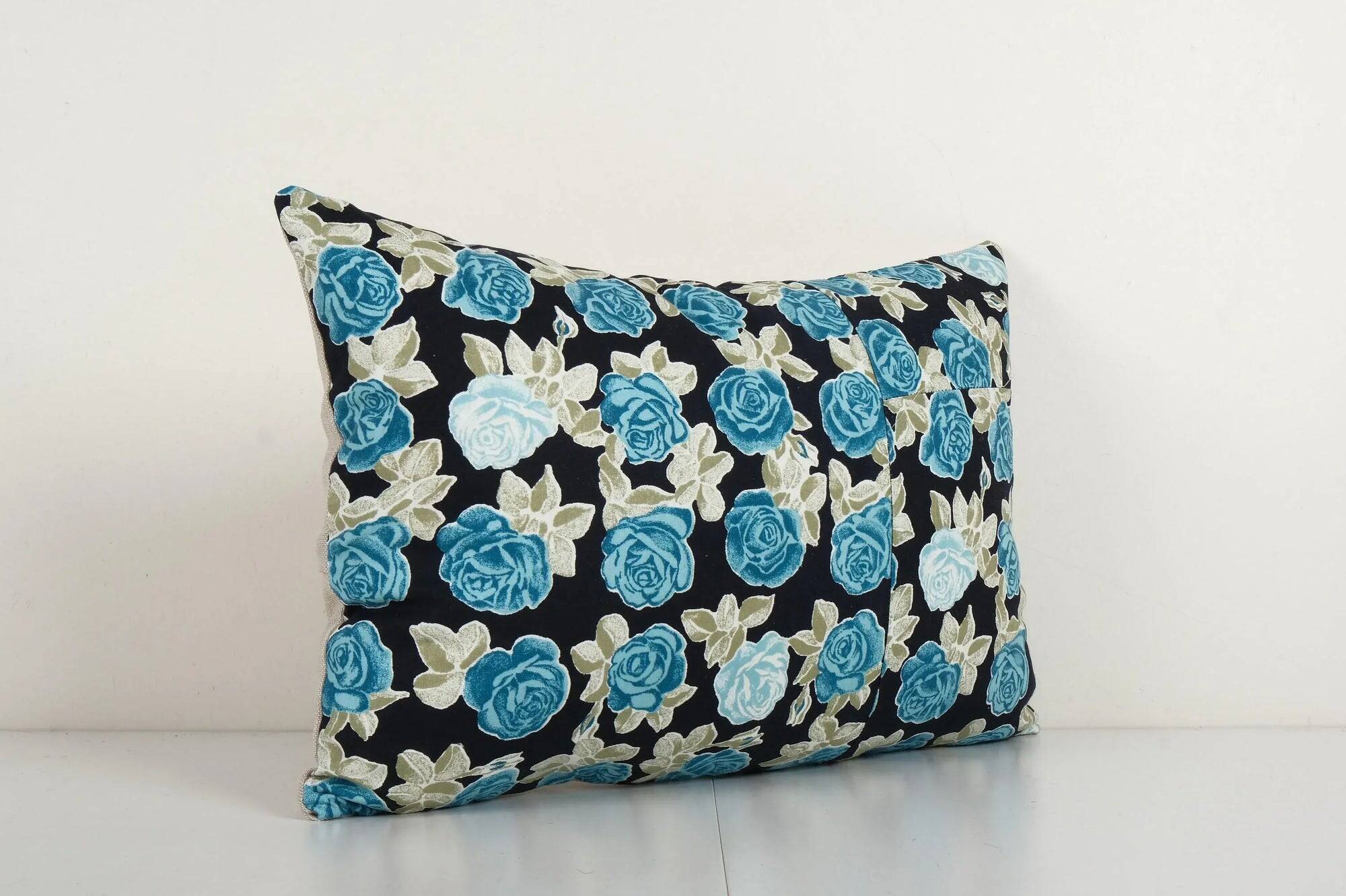 Vintage Turkish cushion cover 38x56 cm
