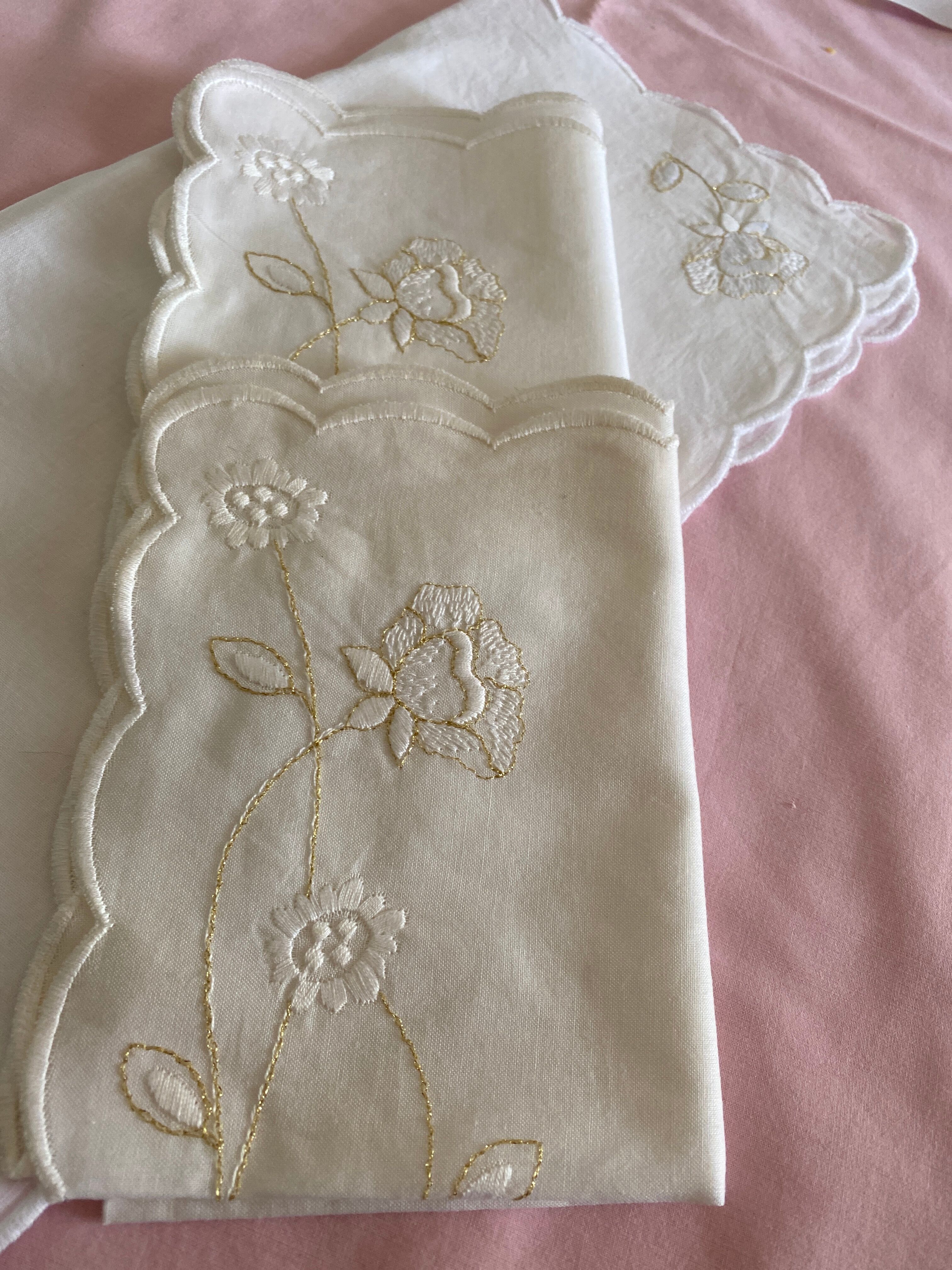 Seven table service and those napkins