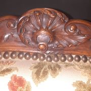 Paire de larges fauteuils style Louis XV