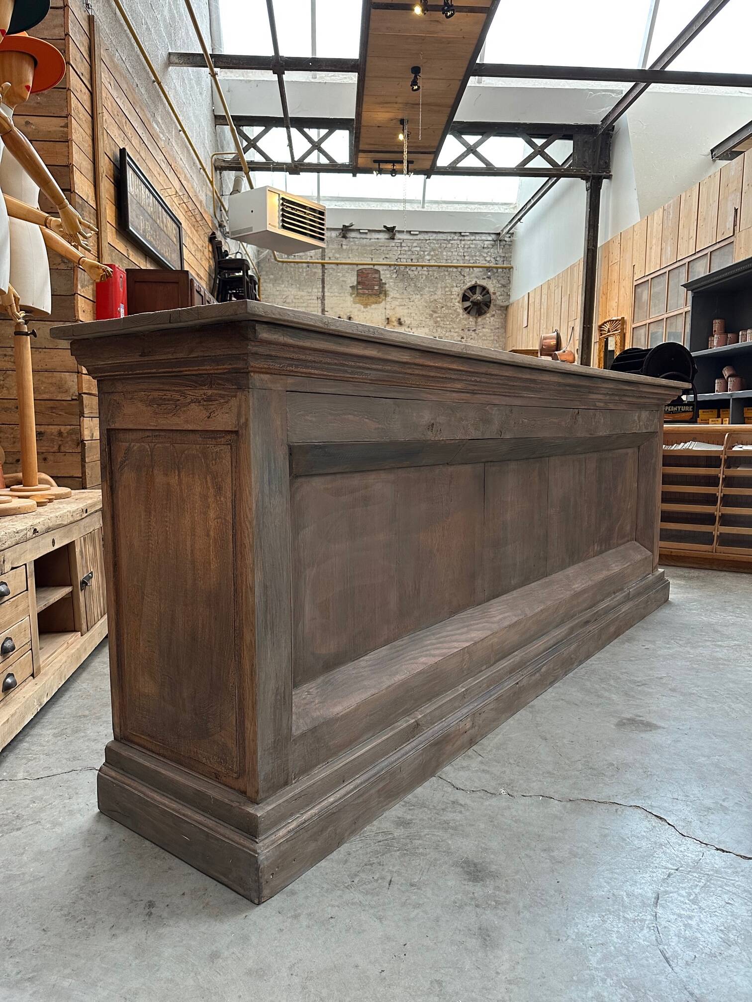 Grand bar de fabrication artisanale