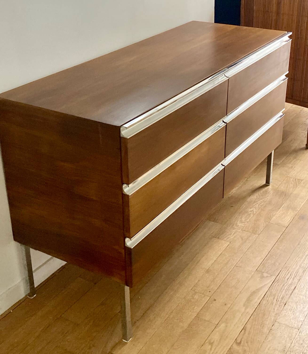 6-drawer chrome and wood chest of drawers