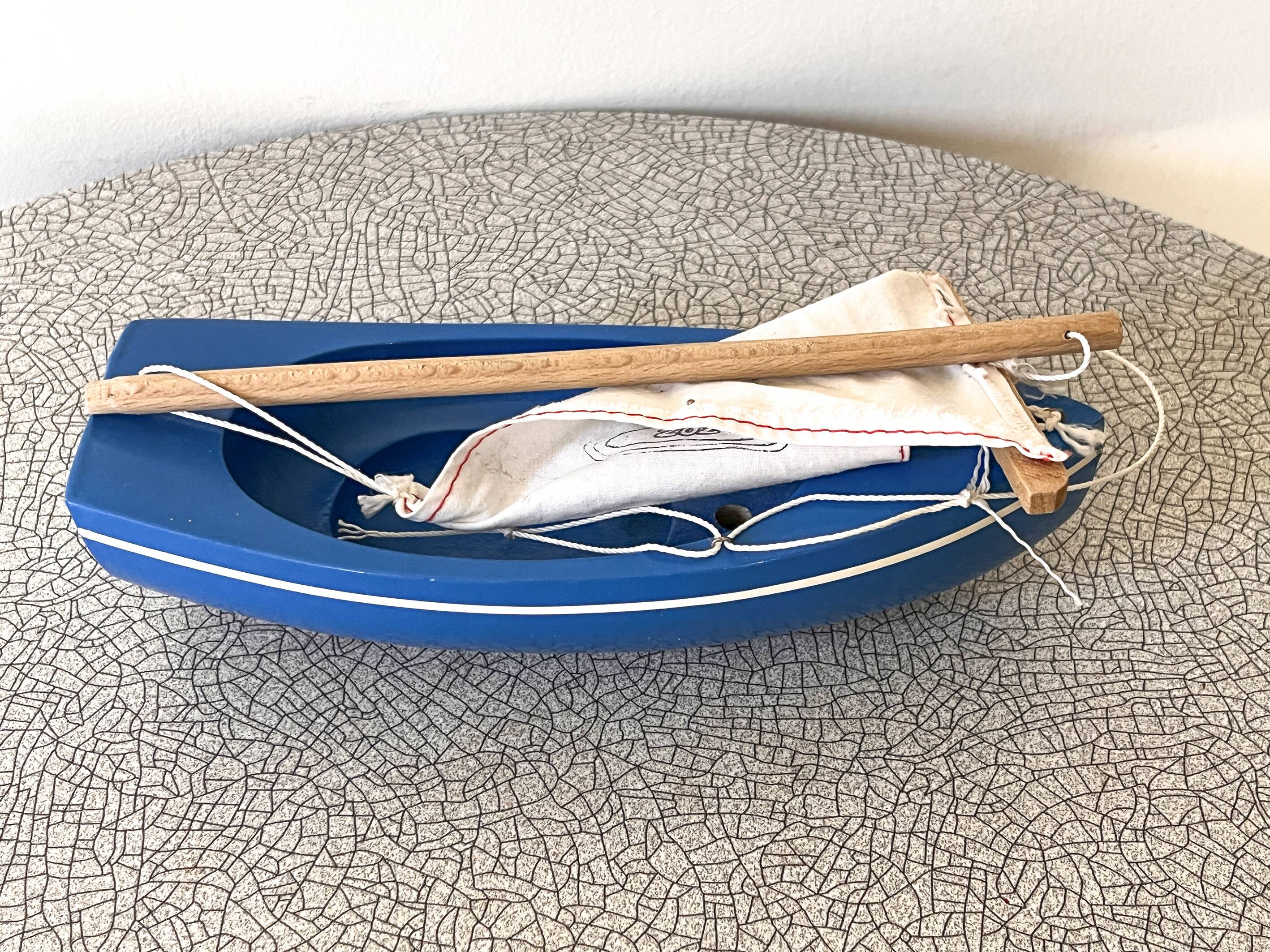 Tirot brand basin sailboat, model 202, vintage toy.