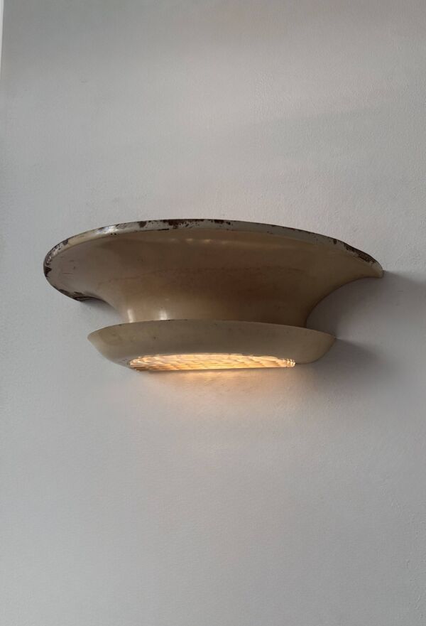 Paire d'applique vintage moderniste, métal peint beige et verre France 1930